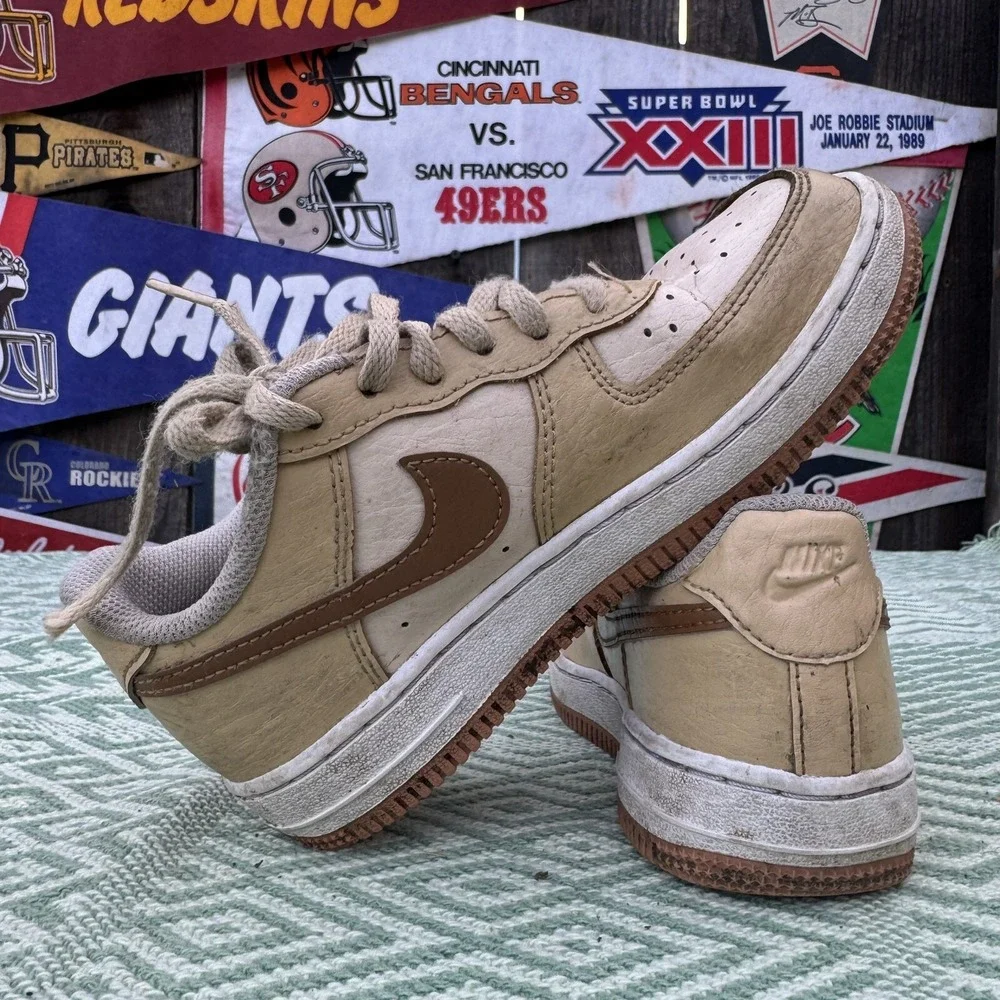 Size 13c - DQ5974-200 Preschool Nike FORCE 1 LV8‎ PS 'ALE BROWN'